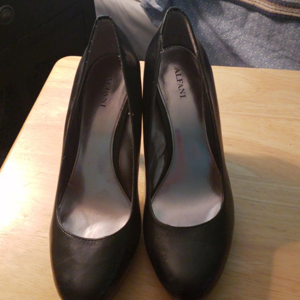 Platform pump - Picture 2 of 4